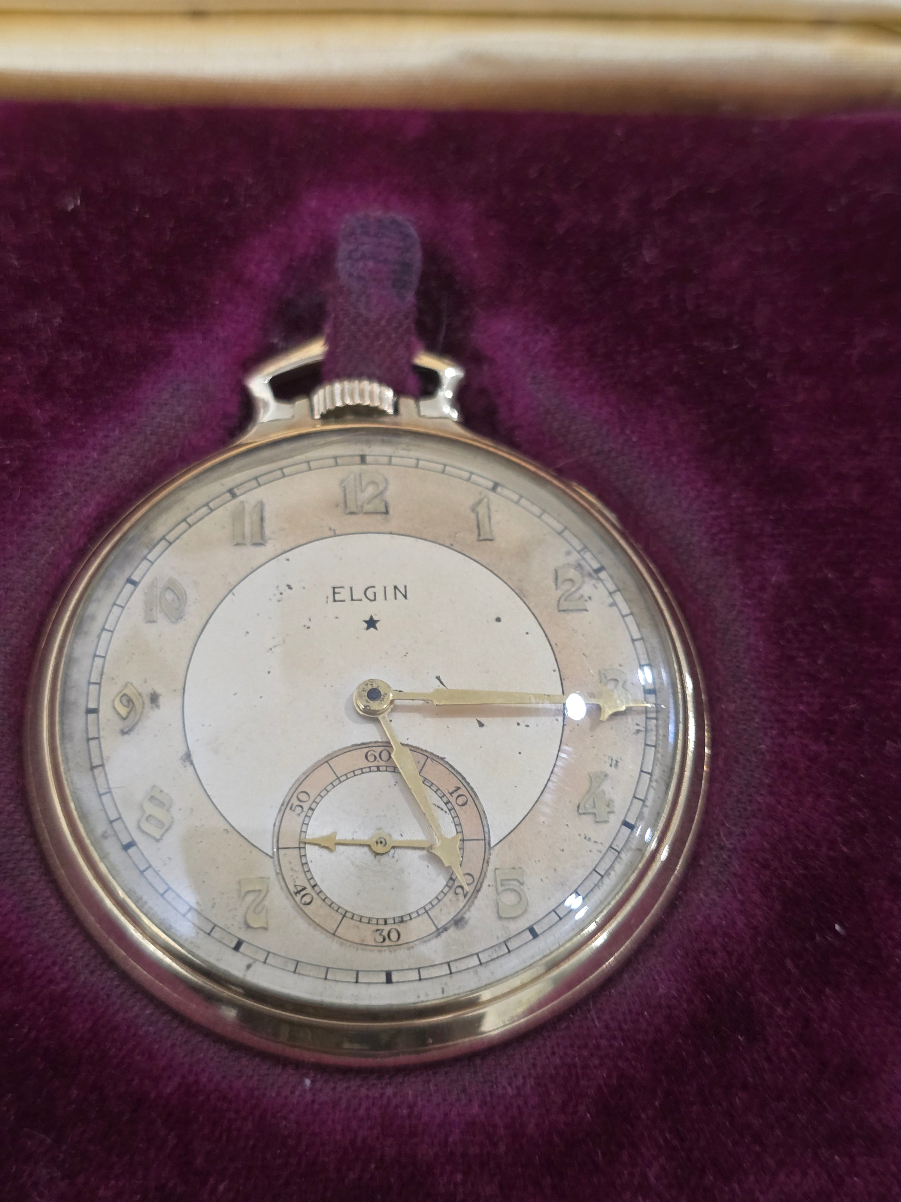 Vintage Elgin Pocket Watch 10K Gold Filled w/ Original Box – Runs Great – Classic American Timepiece – 45mm