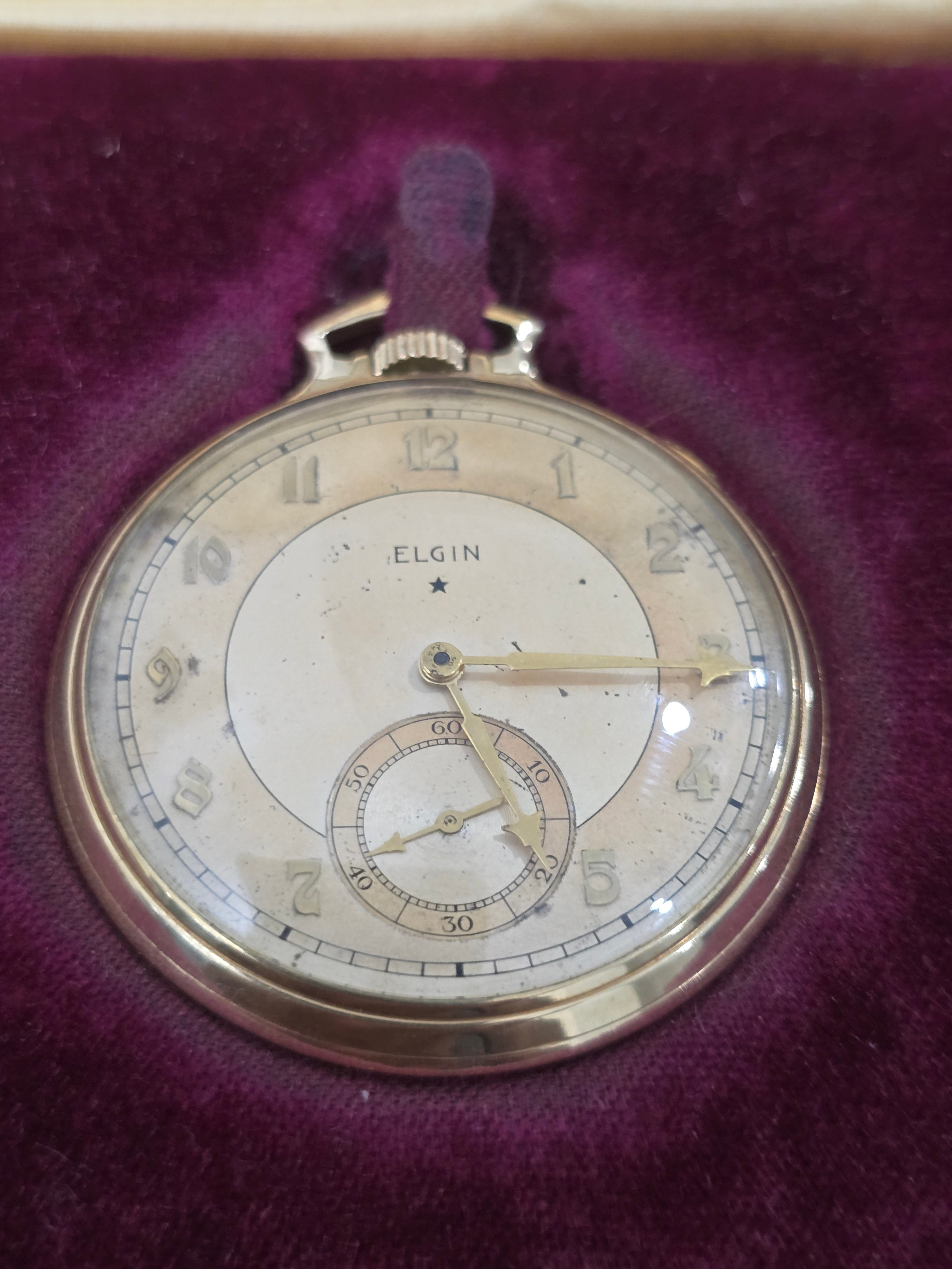 Vintage Elgin Pocket Watch 10K Gold Filled w/ Original Box – Runs Great – Classic American Timepiece – 45mm